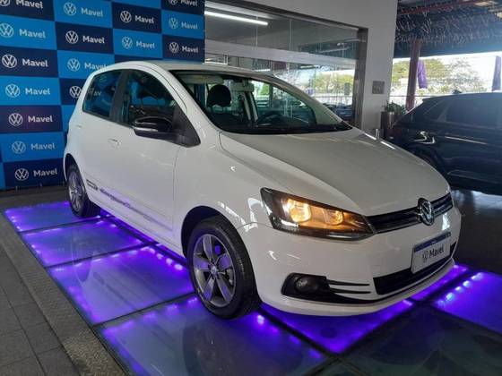 VOLKSWAGEN FOX 1.6 MSI TOTAL FLEX CONNECT 4P MANUAL VOLKSWAGEN FOX 1.6 MSI TOTAL FLEX CONNECT 4P MANUAL